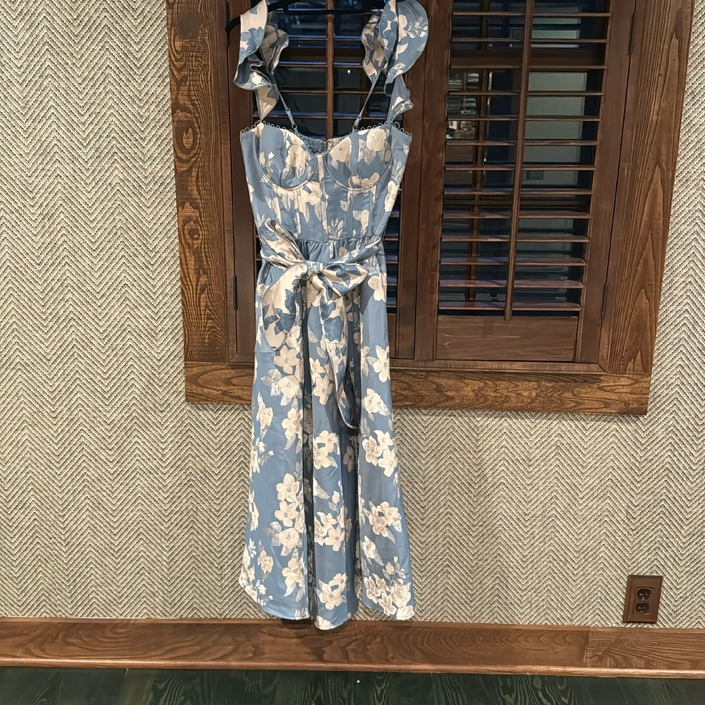 V. Chapman Vera ruffle strap corset side slit dress in size 4